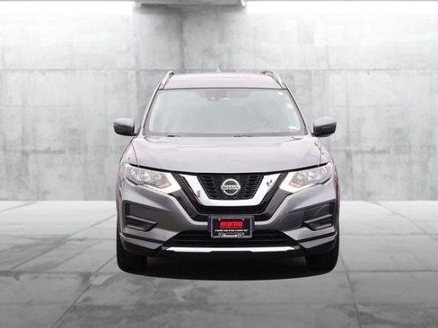 Used 2020 Nissan Rogue SV FWD image 4