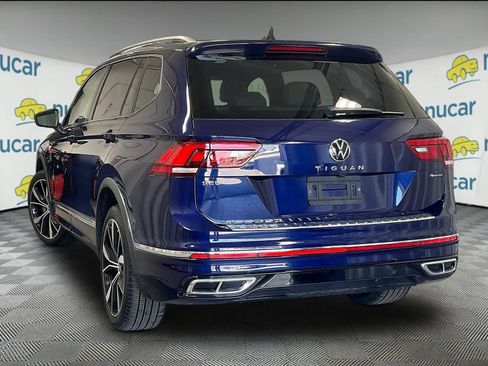 Used 2022 Volkswagen Tiguan SEL R-Line image 4