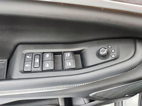 Used 2022 Jeep Grand Cherokee L Limited image 39