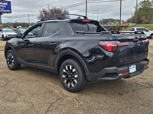 Certified 2025 Hyundai Santa Cruz SEL image 6