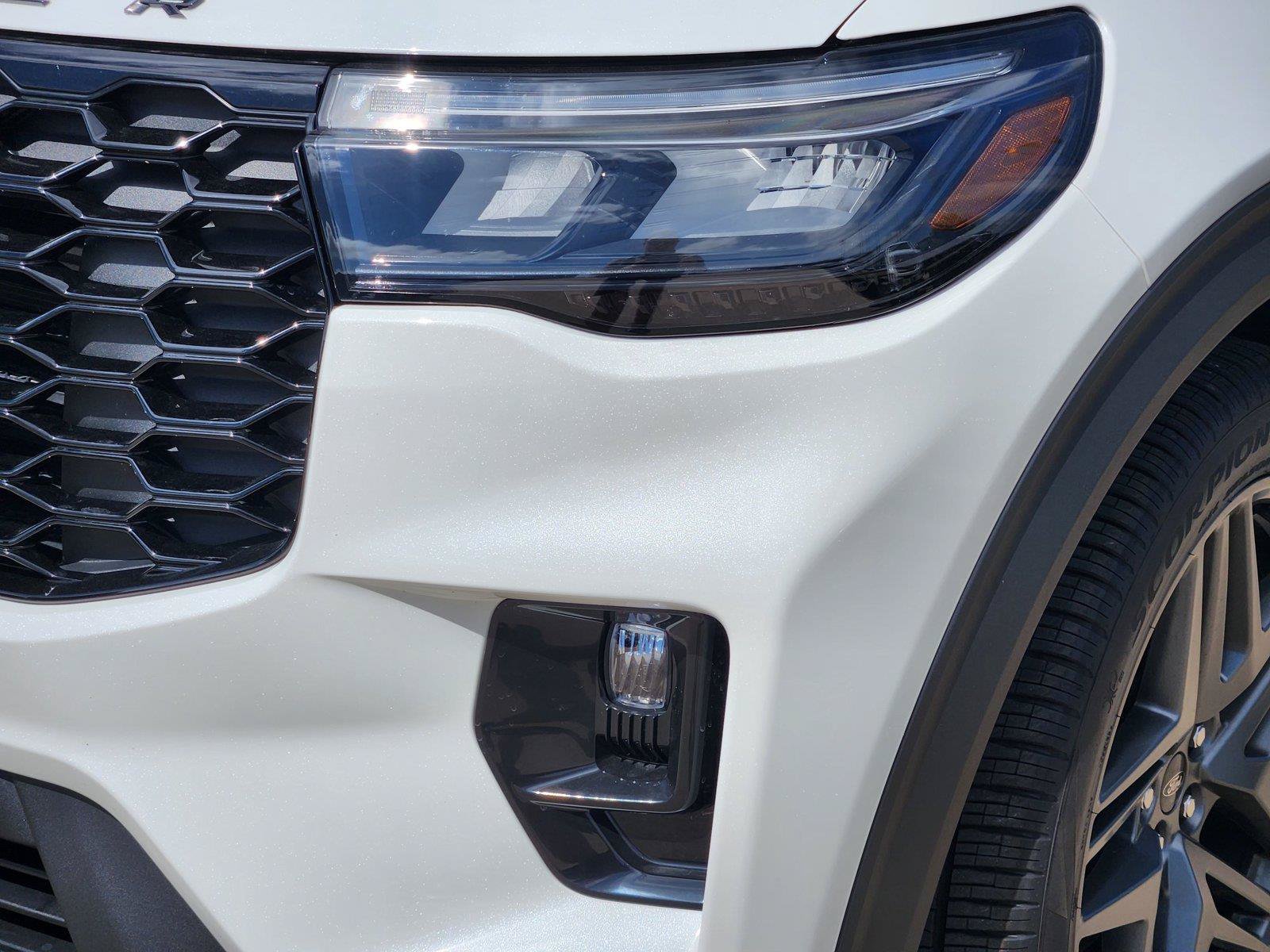 New 2026 Ford Explorer ST-Line w/ ST-Line Street Pack RWD image 5