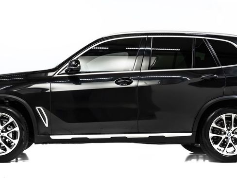 Used 2019 BMW X5 xDrive40i w/ Premium Package 2 image 8