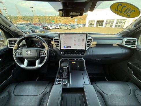 Used 2022 Toyota Tundra Platinum image 14