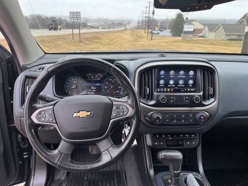 Used 2021 Chevrolet Colorado Z71 w/ Safety Package image 15