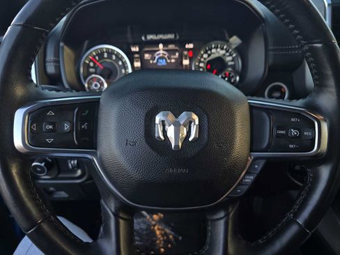 Used 2024 RAM 1500 Laramie image 25