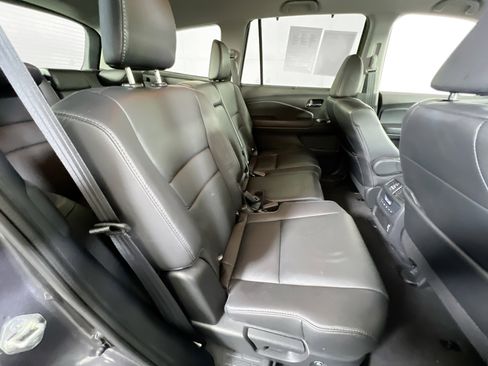 Used 2019 Honda Pilot EX-L image 28