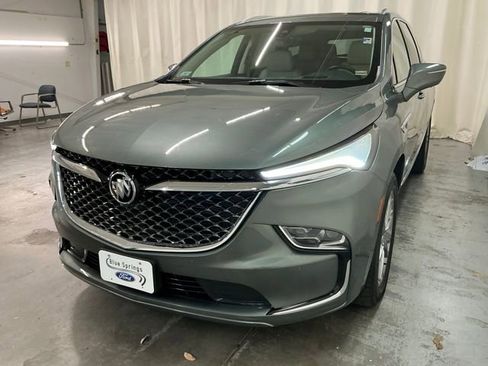 Used 2023 Buick Enclave Avenir w/ Avenir Technology Package image 8