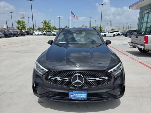 Used 2025 Mercedes-Benz GLC 350e 4MATIC image 2