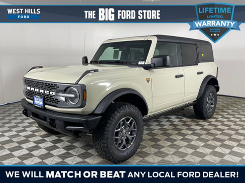 New 2025 Ford Bronco Badlands image 1