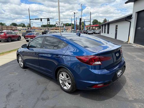 Used 2019 Hyundai Elantra SEL FWD image 3