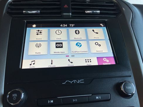 Certified 2019 Ford Fusion SE image 24