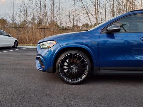 Used 2025 Mercedes-Benz GLA 35 AMG 4MATIC image 3