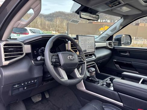 Used 2024 Toyota Tundra Limited image 10