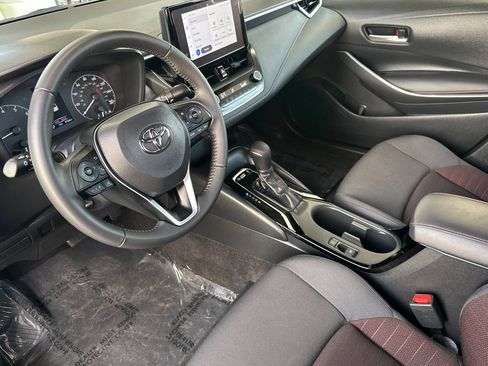 Used 2023 Toyota Corolla SE w/ SE Premium Package FWD image 10