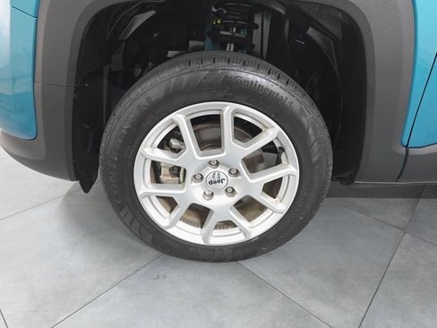 Used 2022 Jeep Renegade Latitude w/ Convenience Group image 28