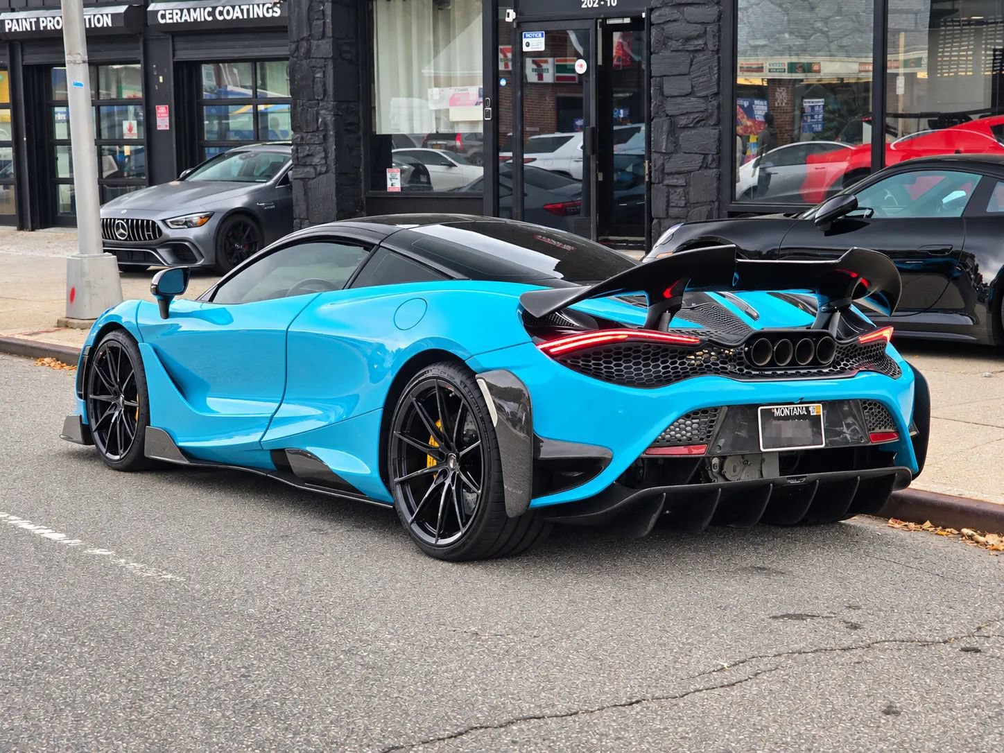 Used 2019 McLaren 720S RWD image 9