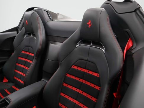 Certified 2025 Ferrari SF90 Spider AWD/4WD image 18