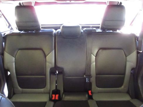 Certified 2022 Ford Bronco Black Diamond w/ Sasquatch Package image 23