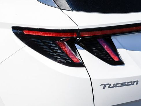 Certified 2025 Hyundai Tucson SEL image 10