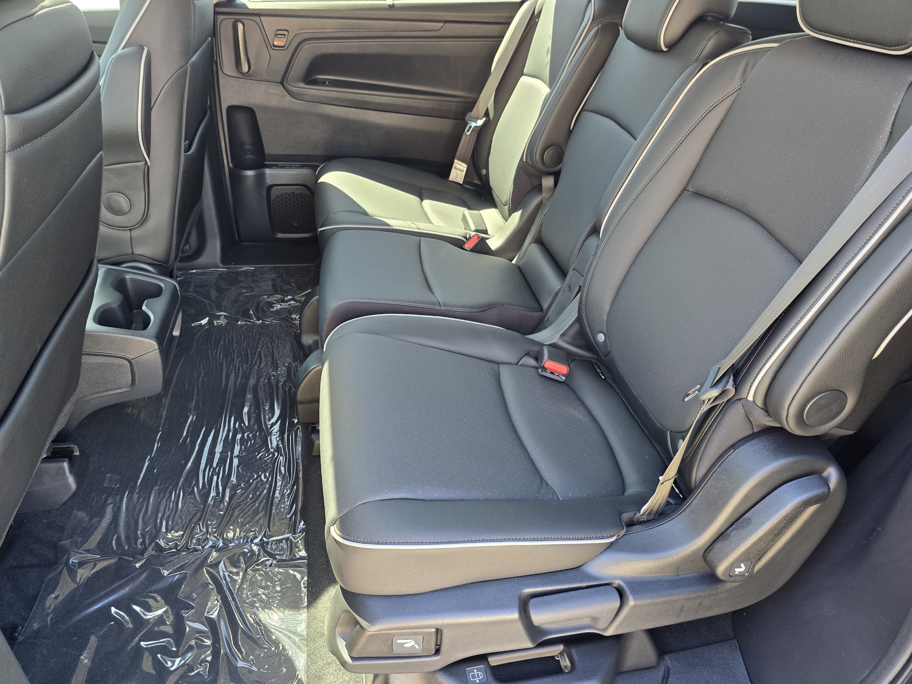 New 2026 Honda Odyssey Elite image 26