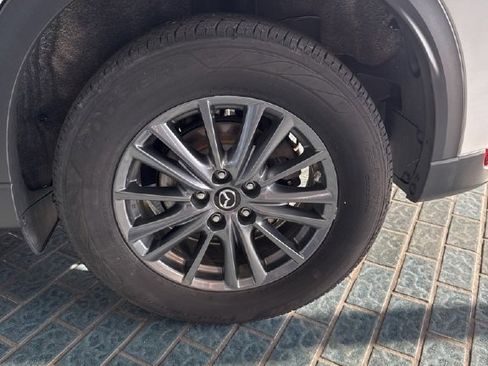 Used 2020 MAZDA CX-5 Touring image 11