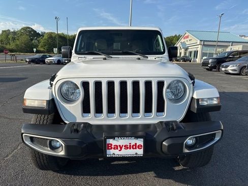 Used 2018 Jeep Wrangler Unlimited Sahara AWD/4WD image 20
