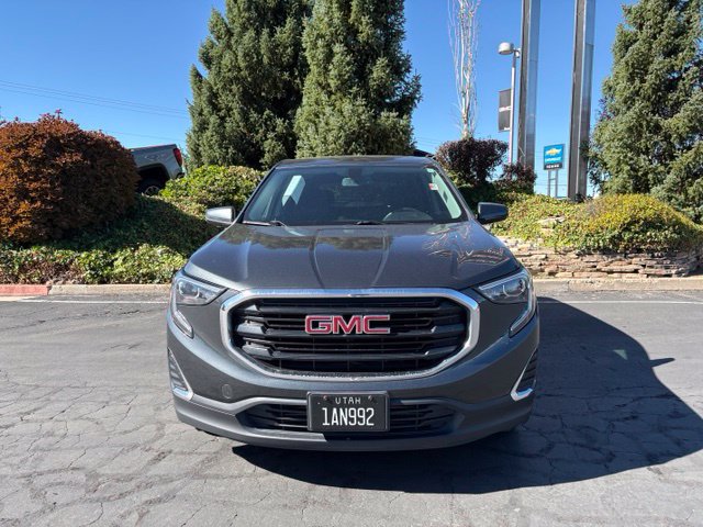 Used 2018 GMC Terrain SLE FWD image 2