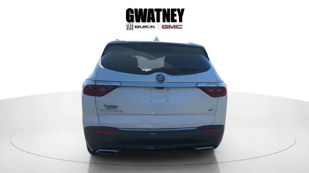 Used 2023 Buick Enclave Essence w/ Experience Buick Package FWD image 4