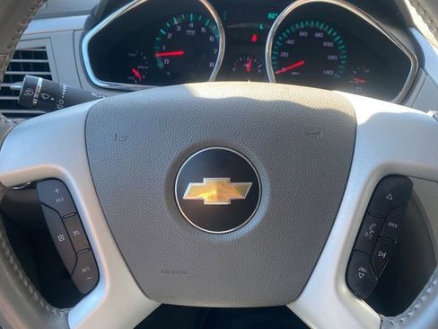 Used 2012 Chevrolet Traverse LS image 14