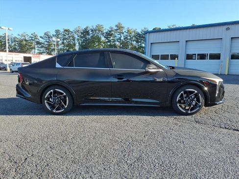 New 2025 Kia K4 GT-Line w/ GT-Line Premium Package image 3