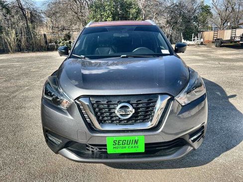 Used 2018 Nissan Kicks SR w/ Premium Package image 30