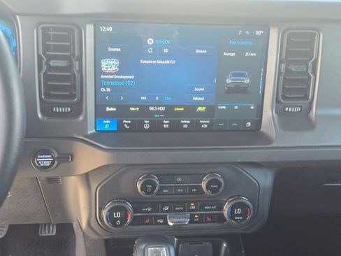 Used 2025 Ford Bronco Big Bend AWD/4WD image 19