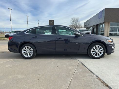 Used 2025 Chevrolet Malibu LT image 7