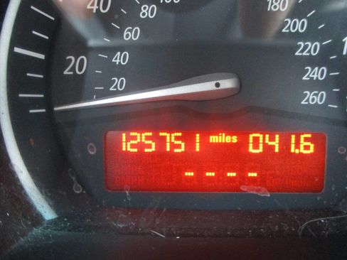 Used 2005 BMW Z4 3.0i image 13