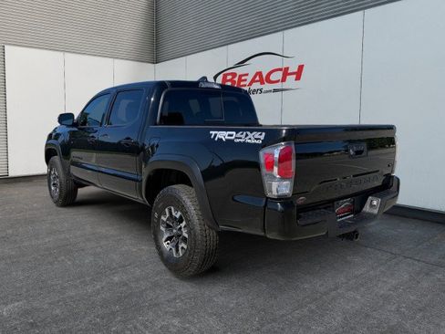 Used 2023 Toyota Tacoma TRD Off-Road w/ TRD Premium Off Road Package AWD/4WD image 11