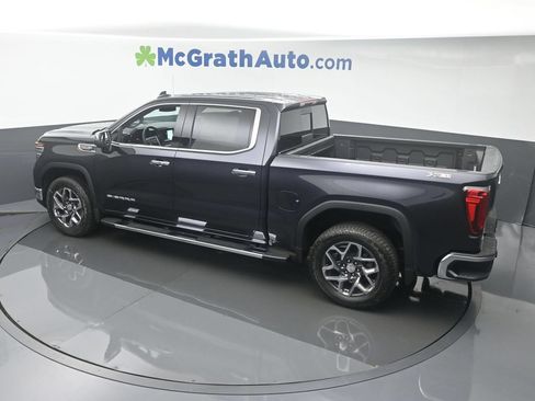 Used 2025 GMC Sierra 1500 SLT w/ SLT Premium Plus Package AWD/4WD image 31