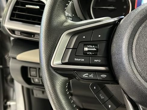 Used 2022 Subaru Forester Limited AWD/4WD image 13