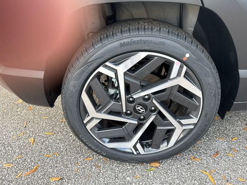 New 2026 Hyundai Kona SEL Premium image 17