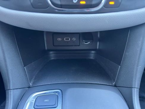 Certified 2022 Chevrolet Equinox LT image 18