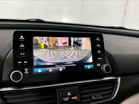 Used 2018 Honda Accord EX image 20