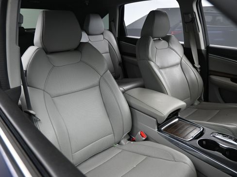 Used 2020 Acura MDX SH-AWD w/ Technology Package image 27