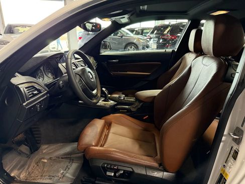 Used 2017 BMW 230i Coupe image 12