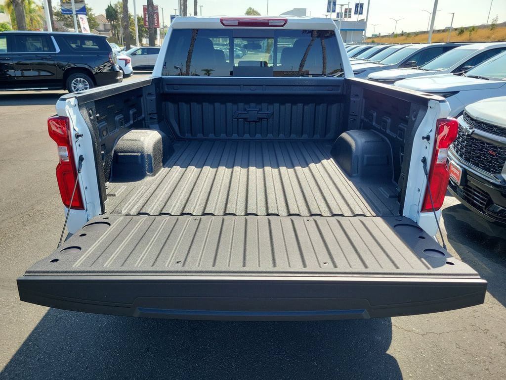New 2026 Chevrolet Silverado 1500 RST w/ RST All Star Premium Package AWD/4WD image 22