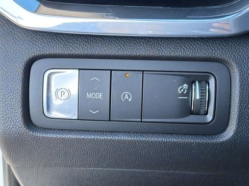 Used 2026 GMC Acadia Elevation FWD image 20