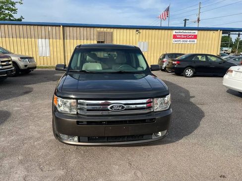 Used 2011 Ford Flex SEL w/ Rapid Spec Order Code FWD image 5