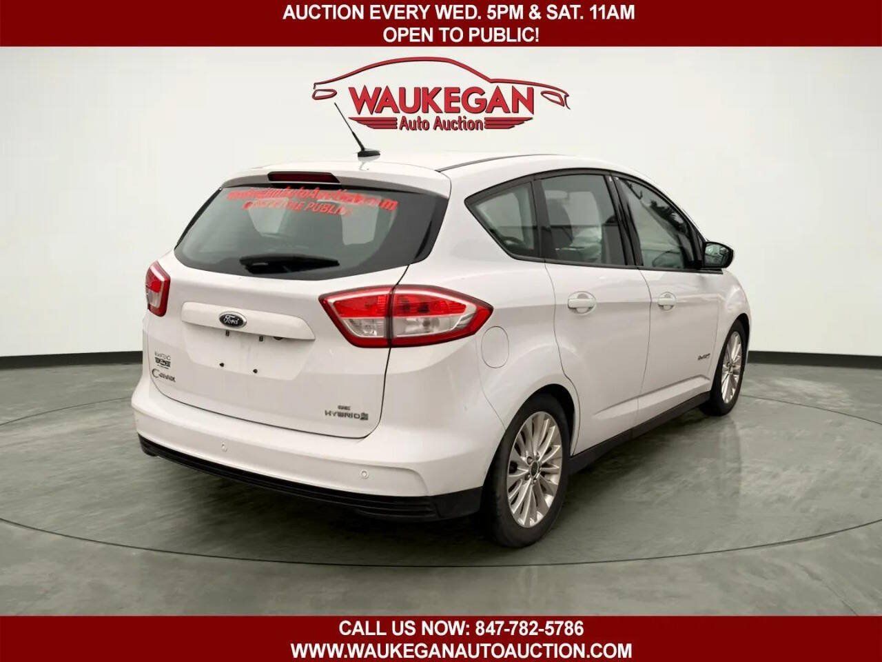 Used 2017 Ford C-MAX SE w/ Equipment Group 201A FWD image 4