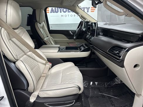 Used 2019 Lincoln Navigator L Black Label w/ Cargo Package image 21