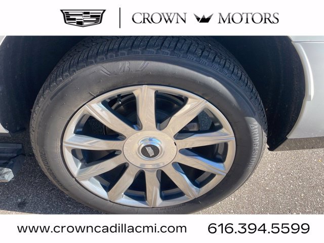 Certified 2024 Cadillac Escalade Premium Luxury Platinum w/ LPO, Floor Liner Package AWD/4WD image 12