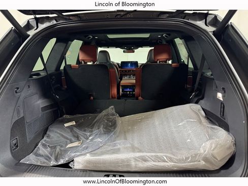 New 2026 Lincoln Aviator Reserve AWD/4WD image 28