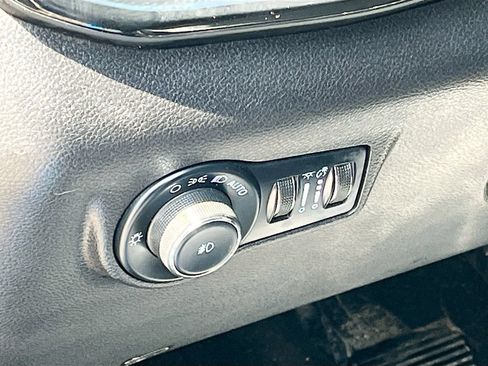 Used 2022 Jeep Compass Trailhawk w/ Trailhawk Elite Group AWD/4WD image 10
